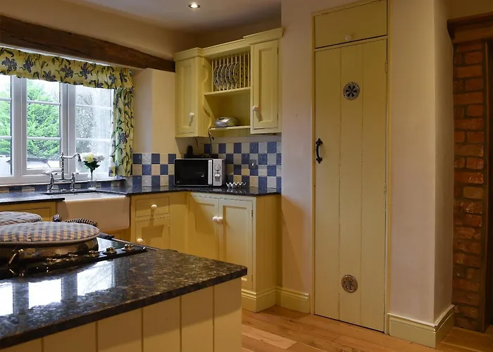 Barnscliff Heights * Broxa